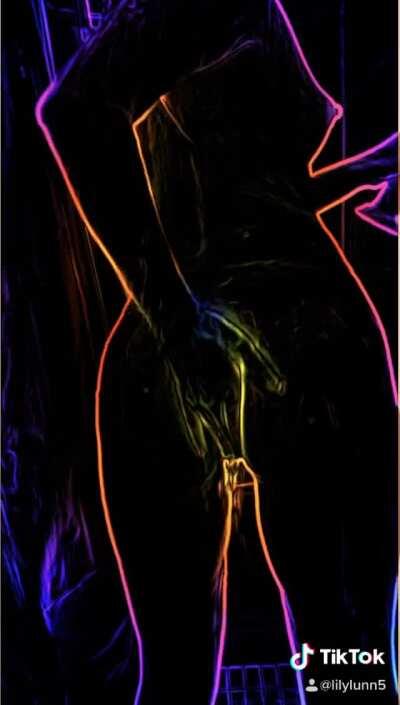 This filter looks great in the shower😈 •oc•