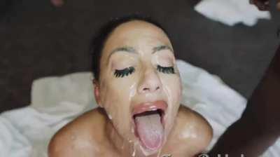 Bukkake Facial Friday