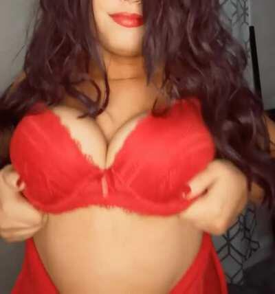 Anybody wanna play with my titties?