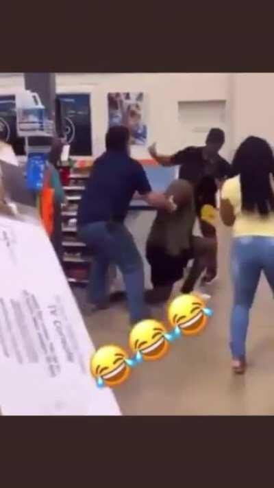 why he just leave like that😭