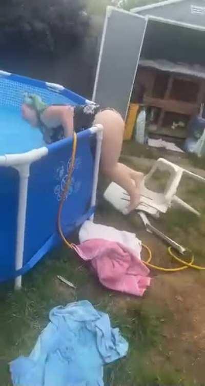 HMC while I jump into the pool