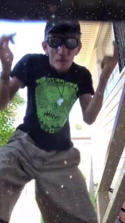 Ladies please form an orderly queue