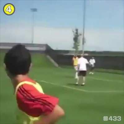 Zidane embarrassing people in training