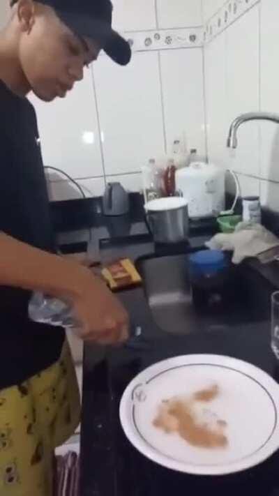 r/ShittyLifeProTips versão brasileira Herbert Richers