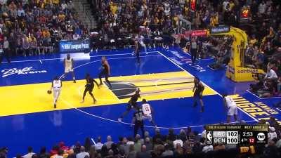 [Highlight] As Harden brings the ball up the floor late in the 4th quarter, Reggie Miller says 