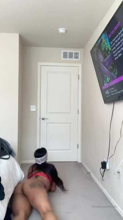 Might as well go 3 for 3... she better appreciate this fucking advertisement lmao