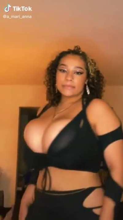 a_mari_anna great reveal 🍒🍒