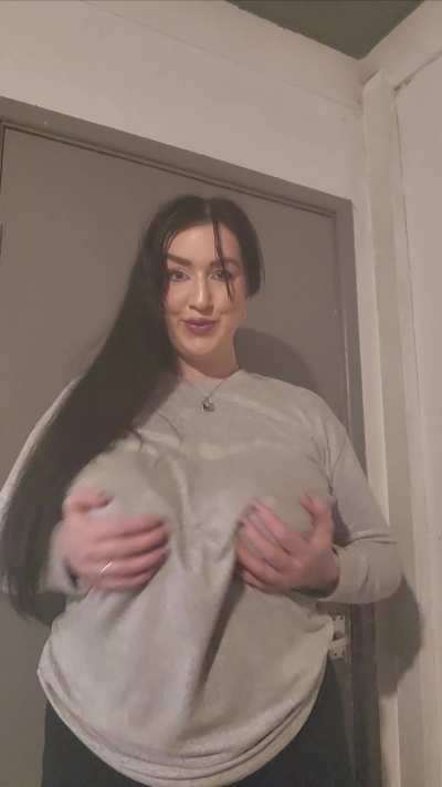 guys at school bully me for my belly, what do older guys think