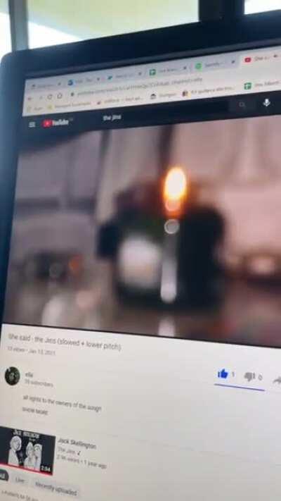 This dude from TikTok looks exactly like Kurt Cobain.