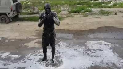 WCGW diving in to oil