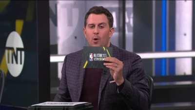 [Highlight] Giannis Antetokounmpo is announced as Eastern conference captain, Kevin Durant and Jayson Tatum are the other two frontcourt starters from the East