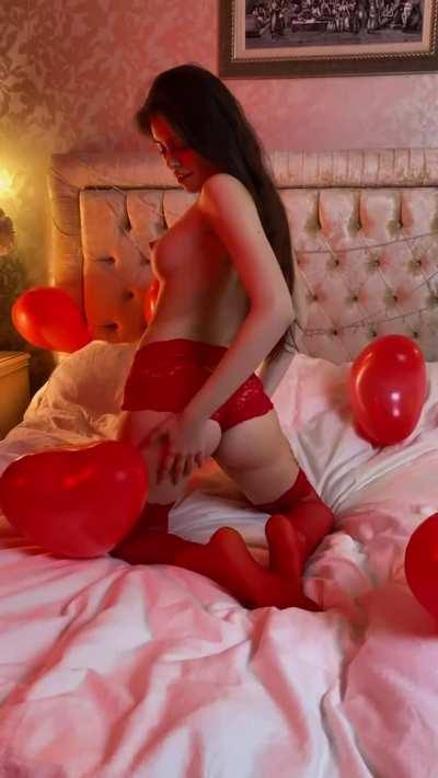 Holidays are coming and I could be your present!