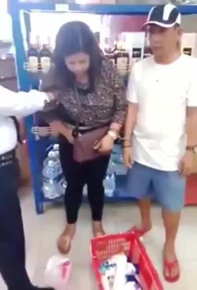 Pants Pocket To Small? Avoid Frustration With This One Simple Trick!