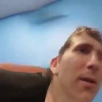 Linus sang that song? How wacky and uncharacteristic