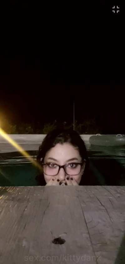 I'll give you a surprise😜