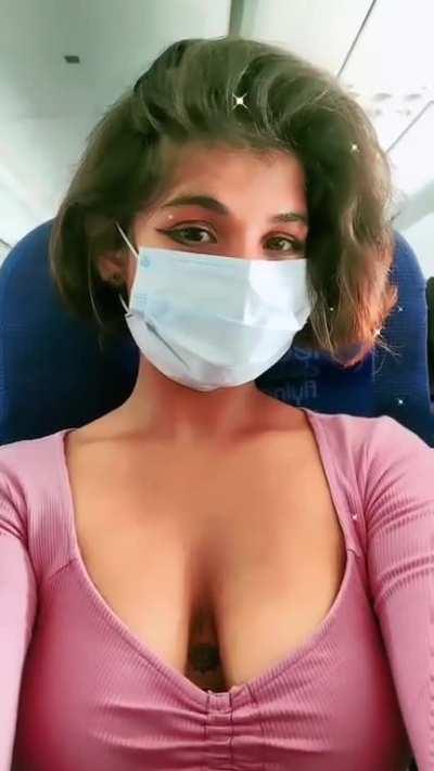 Shreeya chinchwalkar and her cleavage