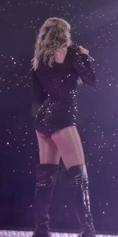 This fat, juicy ass needs me inside of it. My tongue needs to taste her ass. I want to kiss it and lick her crack like an envelope. I want to spread her cheeks, stick my cock in there, hear her moan and close her eyes as she knows she’s in for a treat. Th