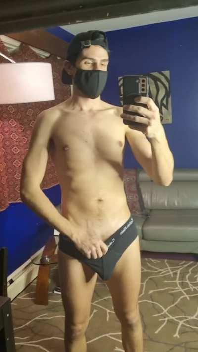 Do any gaymers wake up daily with a massive hard cock?