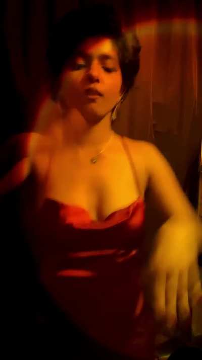 Bengali petite bitches are the best. Crazy. Wwyd?