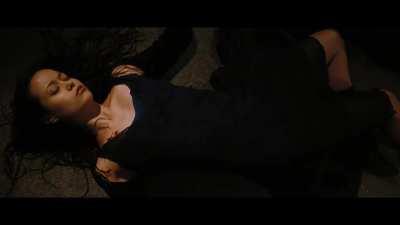 Summer Glau Squeezes a Man’s Balls in Serenity (2005)