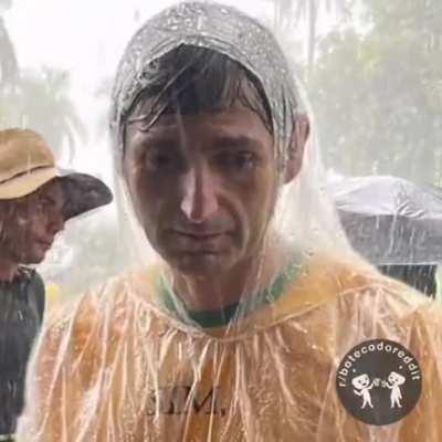 Foi entregar o pendrive ❤️