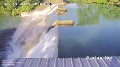 Dam breaks