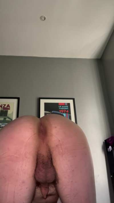 Im so tight😩 [20]