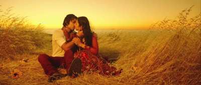 Rakul Preet Singh extreme kiss from yaariyan