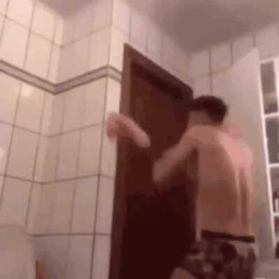 me fighting my hyundai 20006