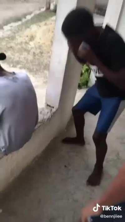 Ya están tirando fuegos artificiales por aquí