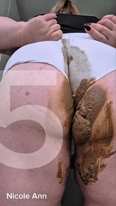 Dirty panties made even dirtier! (F)
