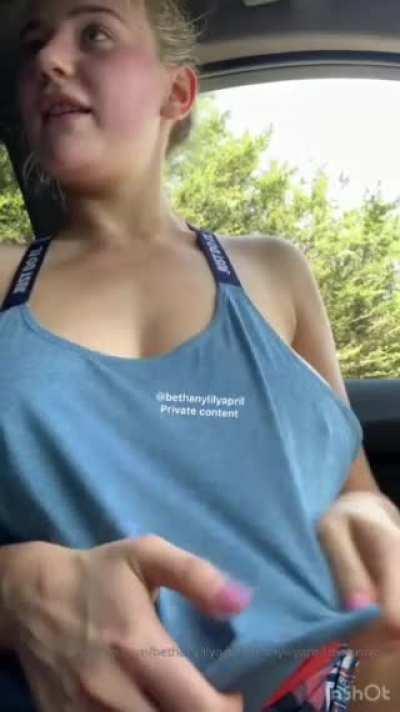 Shake her tits out