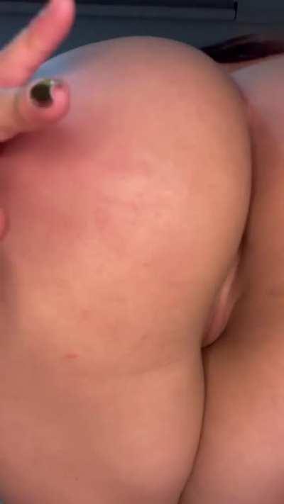 Only interact if you’d fuck an 18 year old Mexican girl