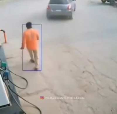 Bro got 5 stars within a sec