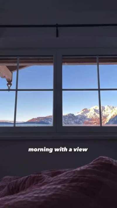 Alle Storys von Julia‘s Urlaub in Dachstein/ Österreich von dieser Woche