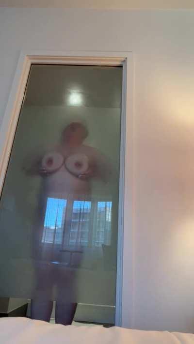 Flashing the bf in the hotel room