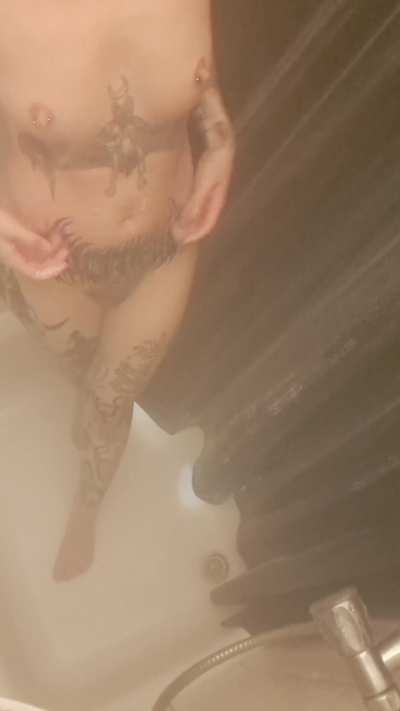 Wanna help me get all that soap off? 😏