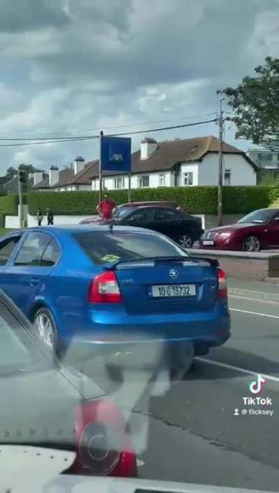 Some expert parking here