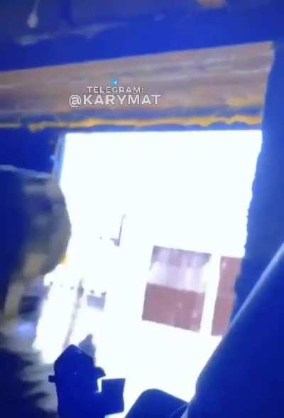 Footage of a firefight in Bakhmut between Ukrainian soldiers of the 93rd Brigade and Wagner PMC.