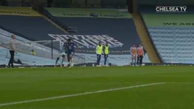 Pep’s reaction to Mendy getting skinned by James