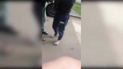 Таксист отбил свои деньги у пассажиров