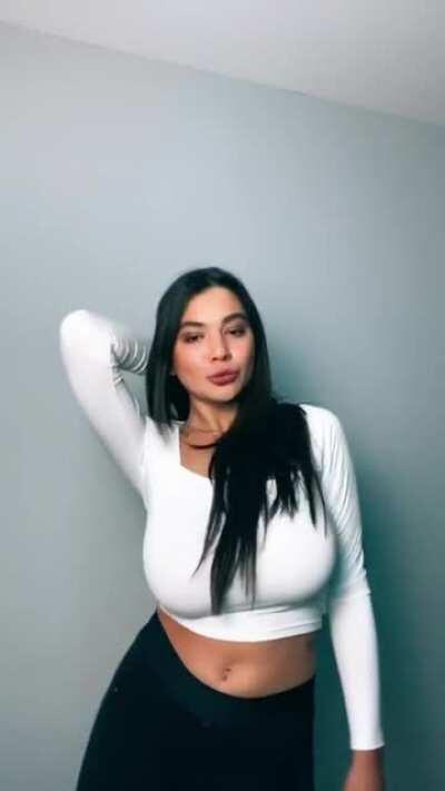 Busty women are dope!