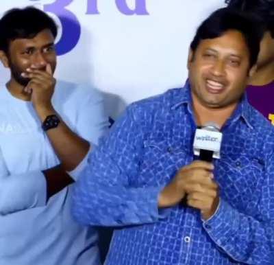 Paavam.. Andaru maa Heart King ne..!!