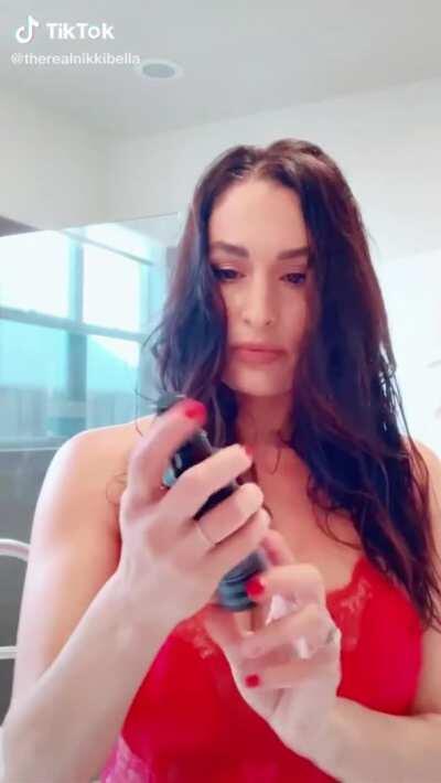 MILF Nikki Bella 3