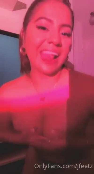 ❤️🖤❤️🖤