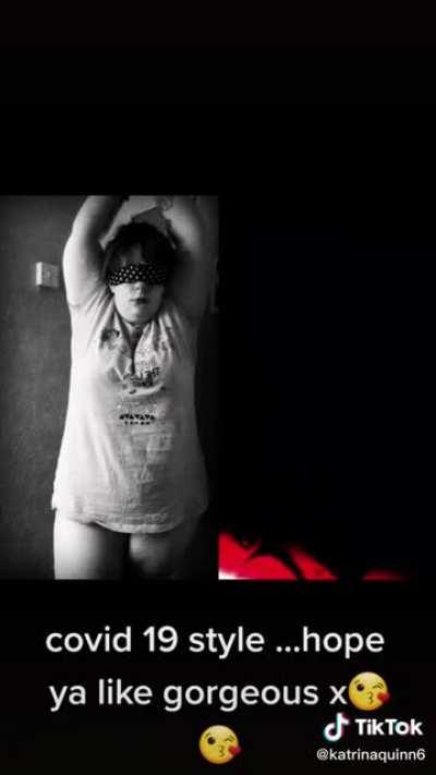 Somebody PLEASE, come get your mom!