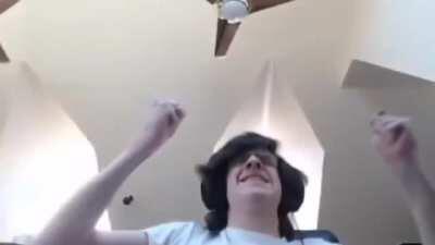 nombre creativo aqui