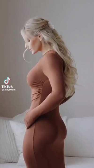After a solid win, our new bootylicious Champion is Anna Nystrom!!