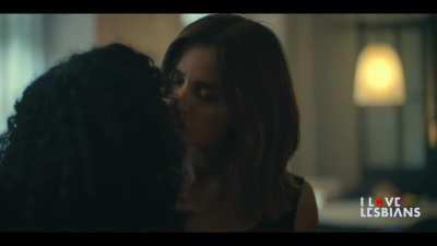 Jenna Coleman & Morgana Van Peebles - 