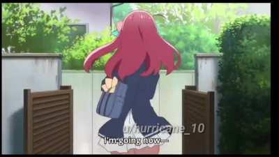 Porçay Anime Kızına çarpıyor.mp4